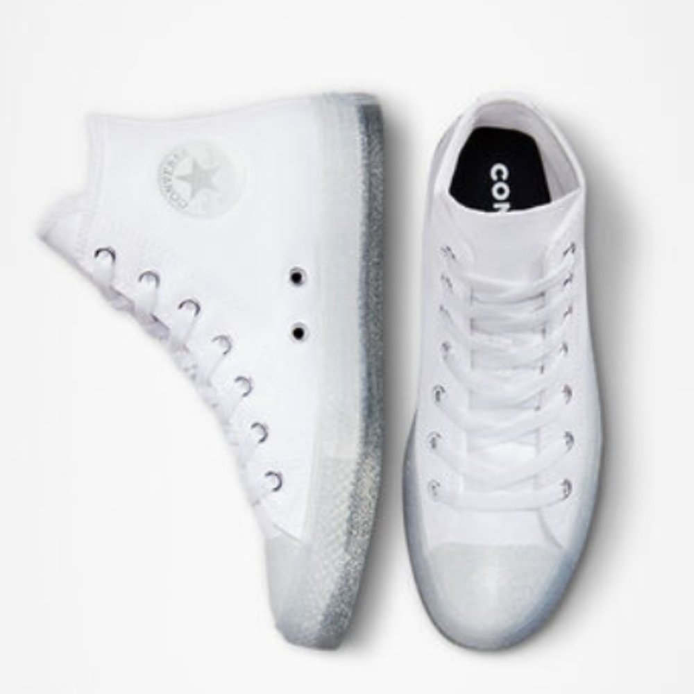 Converse High Top Chuck Taylor All Star Glitter Women's size 7 New in Box